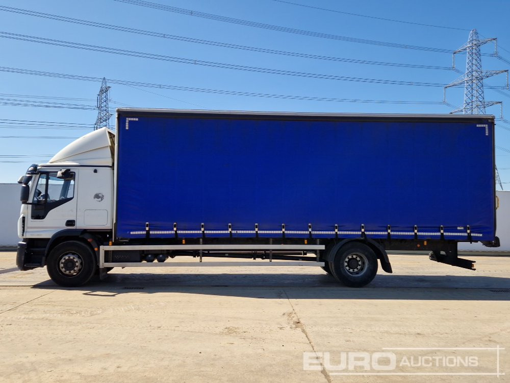 2018 Iveco 180-250 - Camion à rideaux coulissants: photos 2 2018 Iveco 180-250 - Camion à rideaux coulissants: photos 2