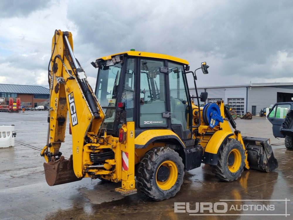 2018 JCB 3CX Compact - Tractopelle: photos 5 2018 JCB 3CX Compact - Tractopelle: photos 5