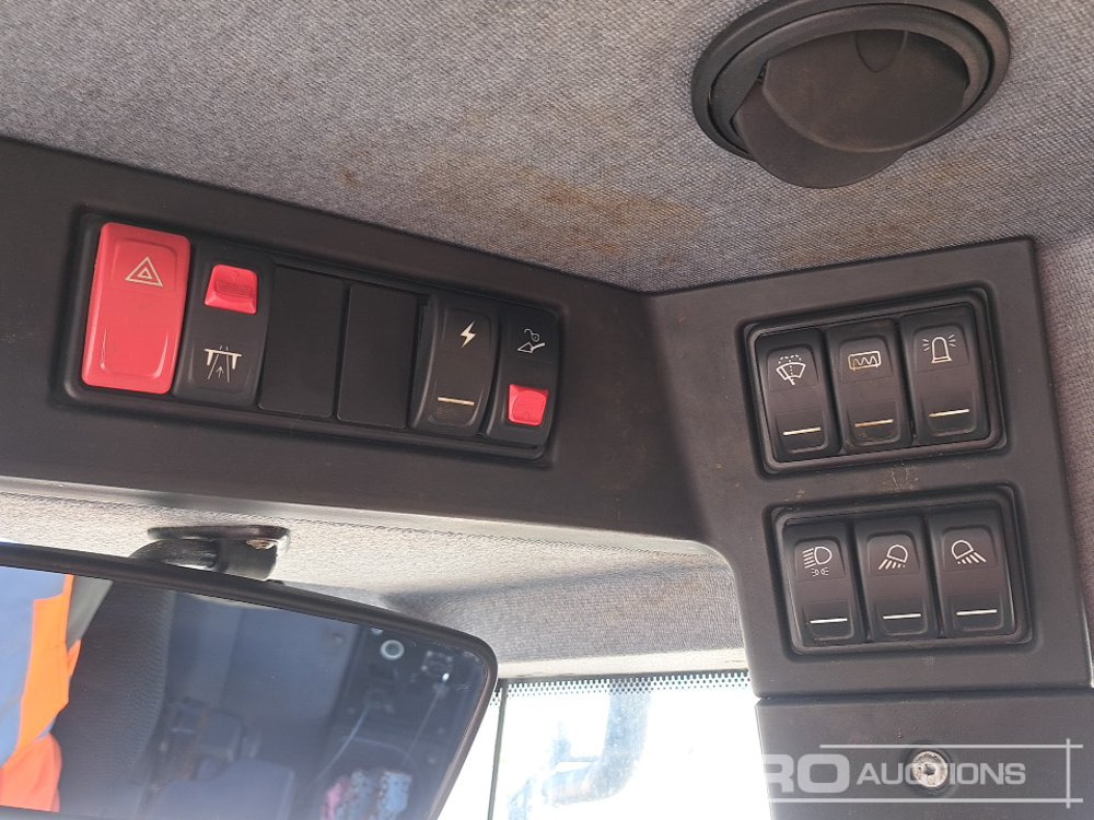 Chargeuse sur pneus 2018 Liebherr L550: photos 37