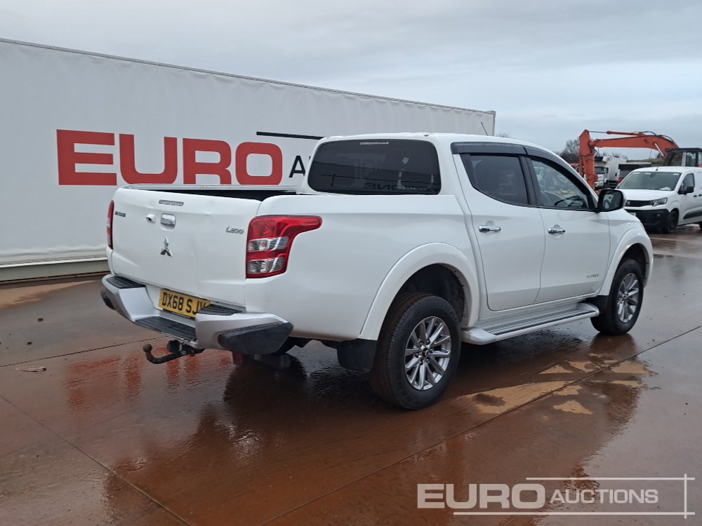 2018 Mitsubishi L200 Warrior - Pick-up: photos 5 2018 Mitsubishi L200 Warrior - Pick-up: photos 5