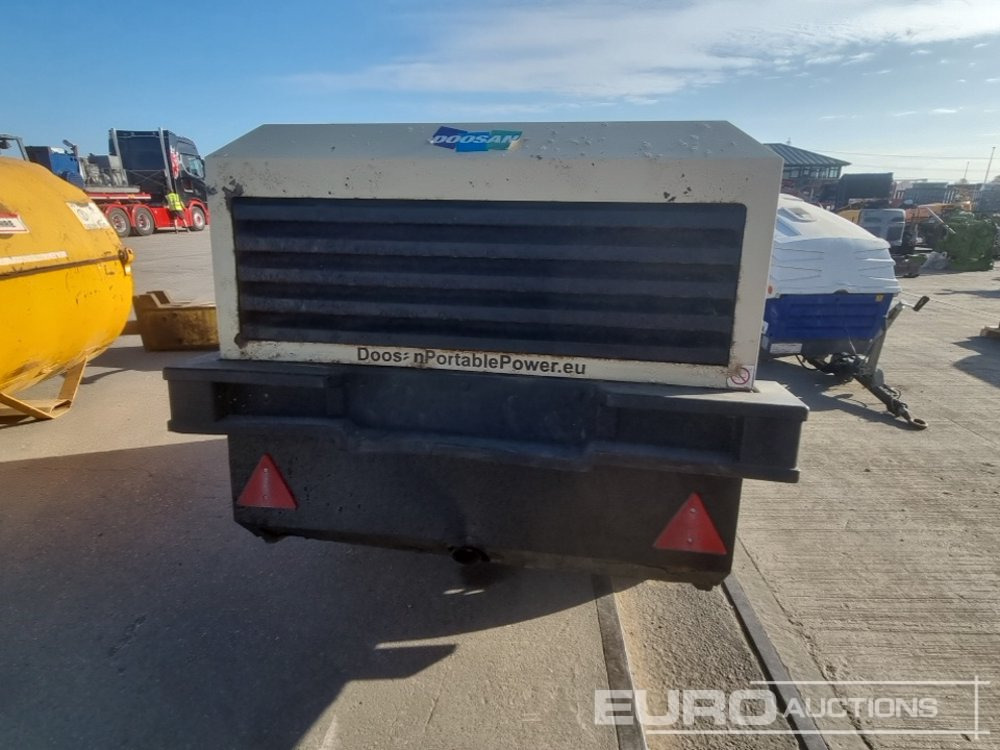 2019 Doosan 773 - Compresseur d'air: photos 4 2019 Doosan 773 - Compresseur d'air: photos 4