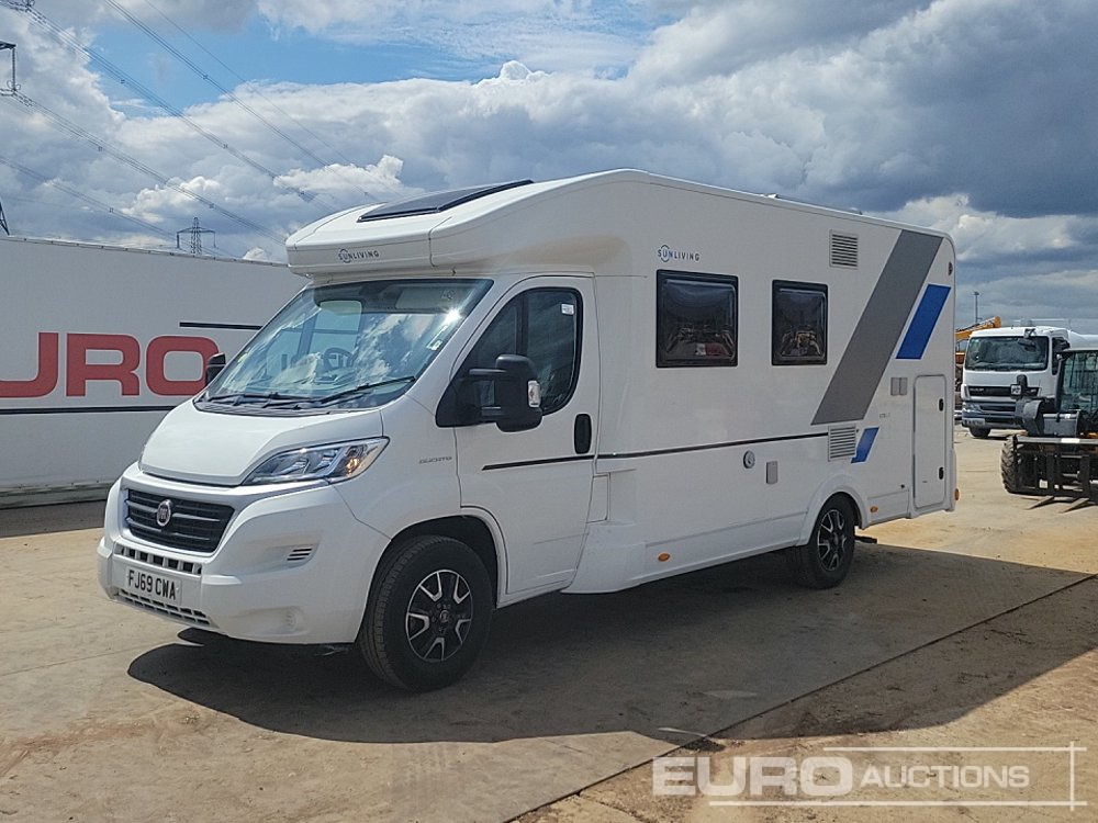 2019 Fiat Ducato - Fourgon aménagé: photos 1 2019 Fiat Ducato - Fourgon aménagé: photos 1
