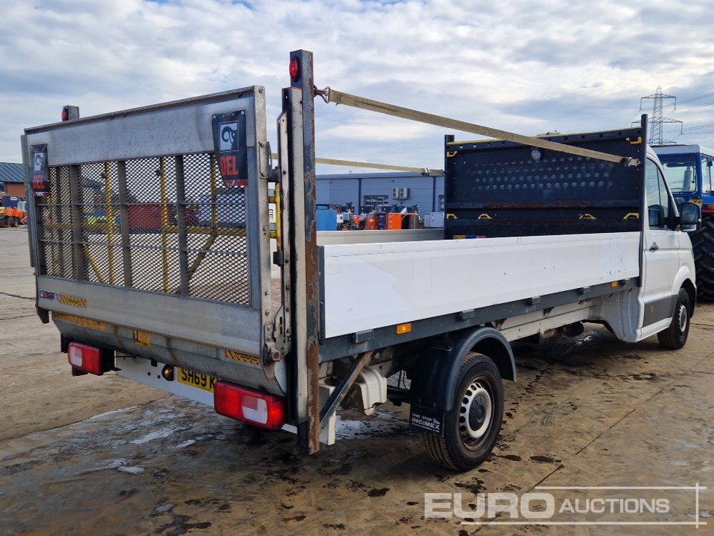 2019 Volkswagen Crafter CR35 - Fourgon plateau: photos 5 2019 Volkswagen Crafter CR35 - Fourgon plateau: photos 5