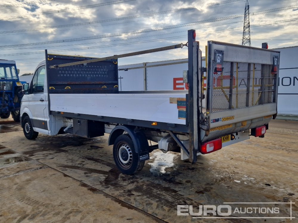 2019 Volkswagen Crafter CR35 - Fourgon plateau: photos 3 2019 Volkswagen Crafter CR35 - Fourgon plateau: photos 3