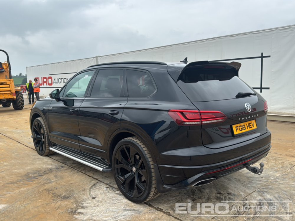 2019 Volkswagen Touareg V6 TDI - SUV: photos 3 2019 Volkswagen Touareg V6 TDI - SUV: photos 3