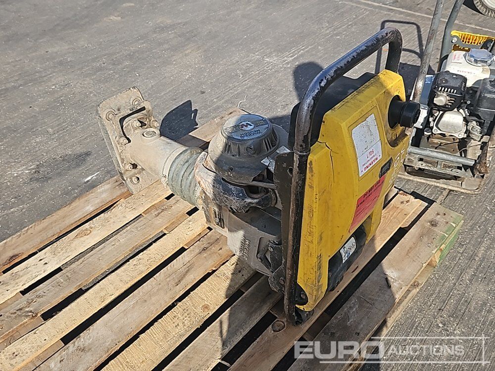 2019 Wacker Neuson BS50-2 - Travaux routiers: photos 3 2019 Wacker Neuson BS50-2 - Travaux routiers: photos 3
