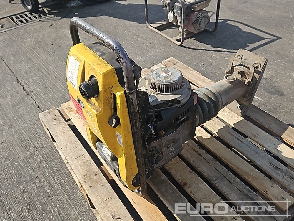2019 Wacker Neuson BS50-2 - Travaux routiers: photos 5 2019 Wacker Neuson BS50-2 - Travaux routiers: photos 5