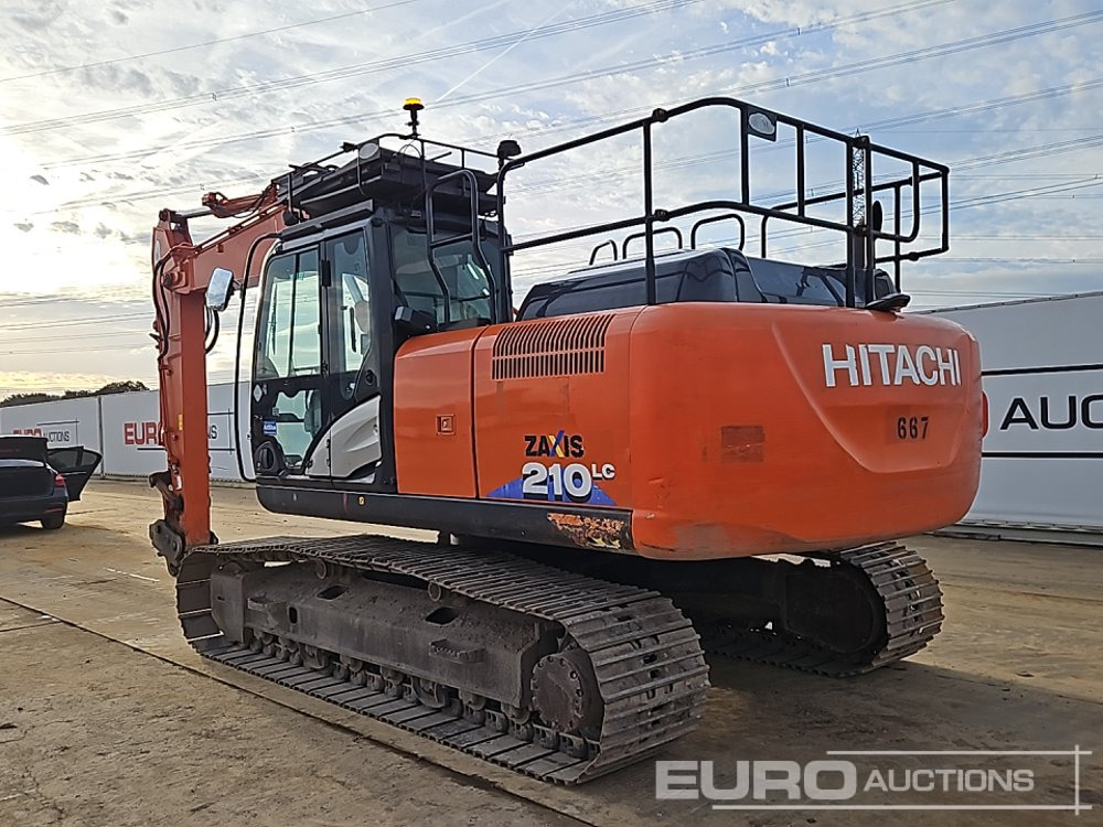 2020 Hitachi ZX210LC-6 - Pelle sur chenille: photos 3 2020 Hitachi ZX210LC-6 - Pelle sur chenille: photos 3