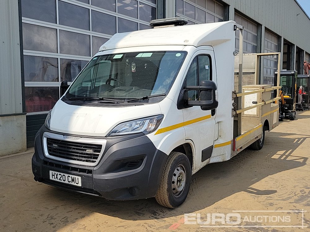 2020 Peugeot Boxer 335 - Fourgon plateau: photos 1 2020 Peugeot Boxer 335 - Fourgon plateau: photos 1