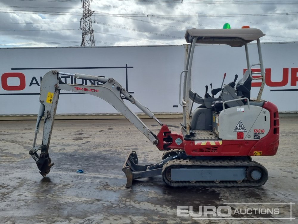 2020 Takeuchi TB216 - Mini pelle: photos 2 2020 Takeuchi TB216 - Mini pelle: photos 2
