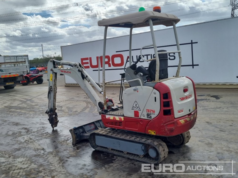 2020 Takeuchi TB216 - Mini pelle: photos 3 2020 Takeuchi TB216 - Mini pelle: photos 3
