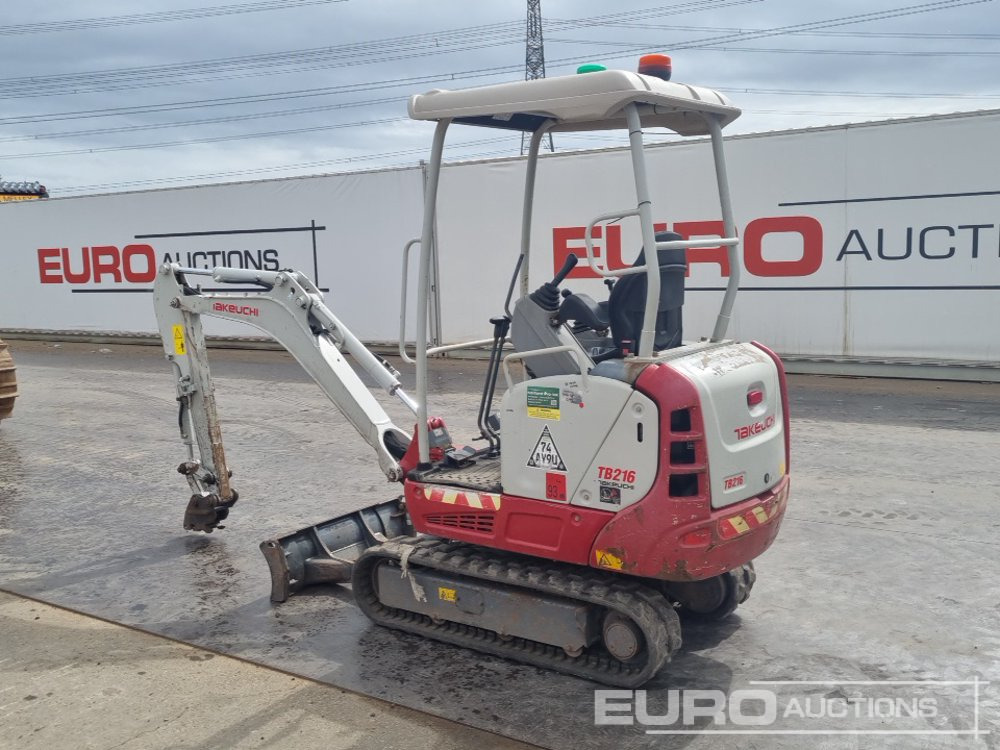 2020 Takeuchi TB216 - Mini pelle: photos 3 2020 Takeuchi TB216 - Mini pelle: photos 3