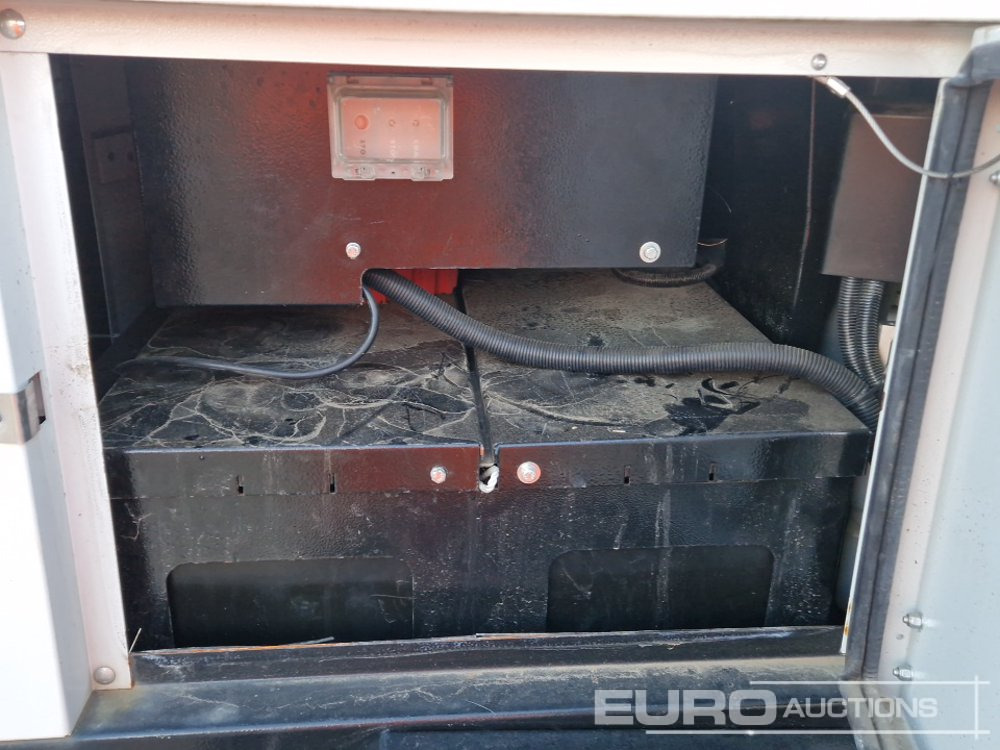 Mat d'éclairage 2020 Trime X-ECO-BATTERY: photos 22 Mat d'éclairage 2020 Trime X-ECO-BATTERY: photos 22