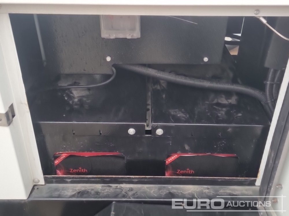 Mat d'éclairage 2020 Trime X-ECO-BATTERY: photos 19 Mat d'éclairage 2020 Trime X-ECO-BATTERY: photos 19