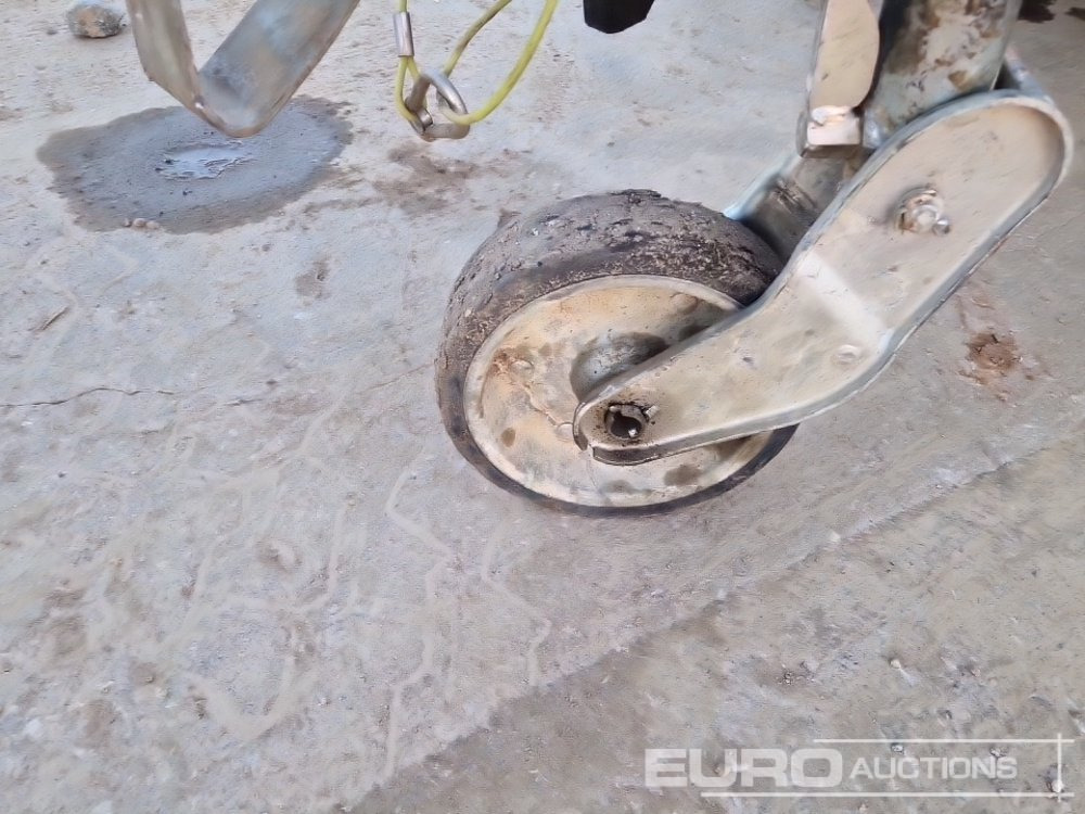 Mat d'éclairage 2020 Trime X-ECO-BATTERY: photos 9 Mat d'éclairage 2020 Trime X-ECO-BATTERY: photos 9