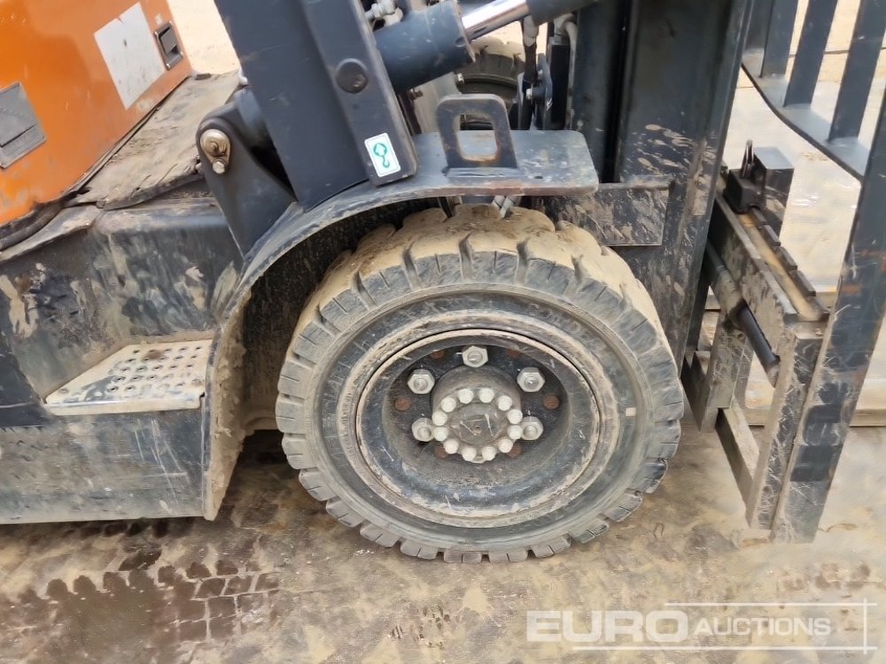 Chariot élévateur 2021 Doosan D25GP: photos 12