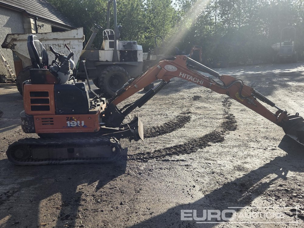 2021 Hitachi ZX19U-6 YLR - Mini pelle: photos 3 2021 Hitachi ZX19U-6 YLR - Mini pelle: photos 3