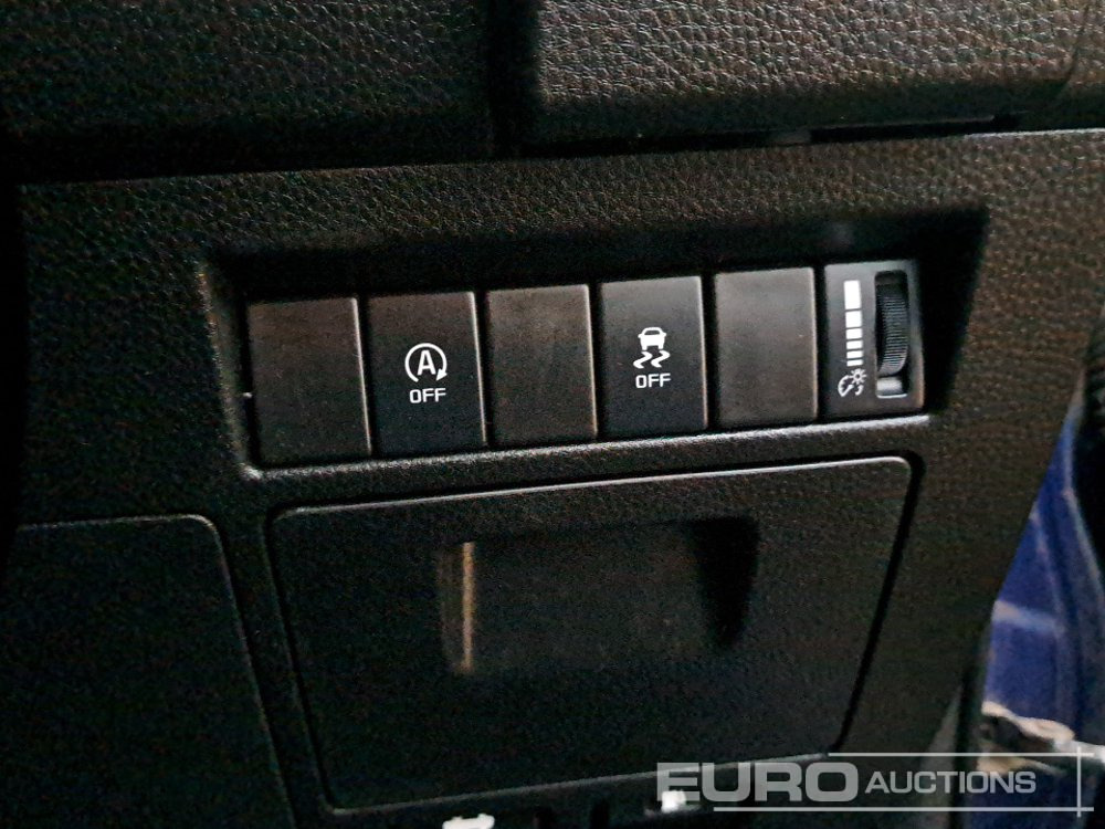 Pick-up 2021 Isuzu D-Max: photos 37