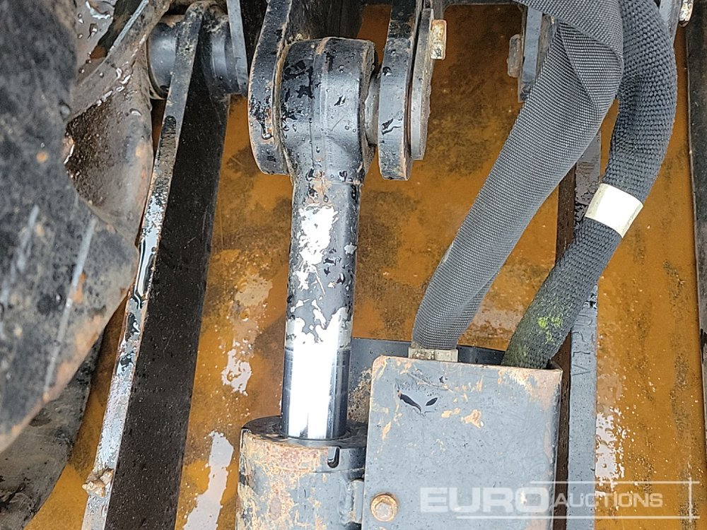 Mini pelle 2021 JCB 16C-1 T3: photos 28