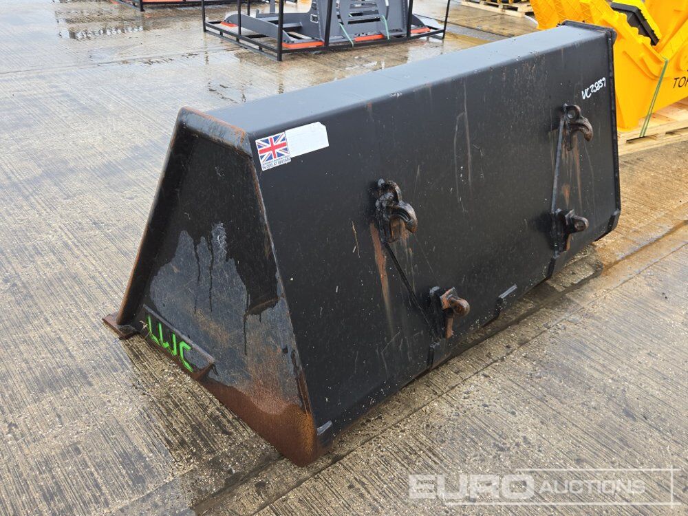 2021 LWC 76" Loading Bucket to suit Telehandler - Godet: photos 3 2021 LWC 76" Loading Bucket to suit Telehandler - Godet: photos 3
