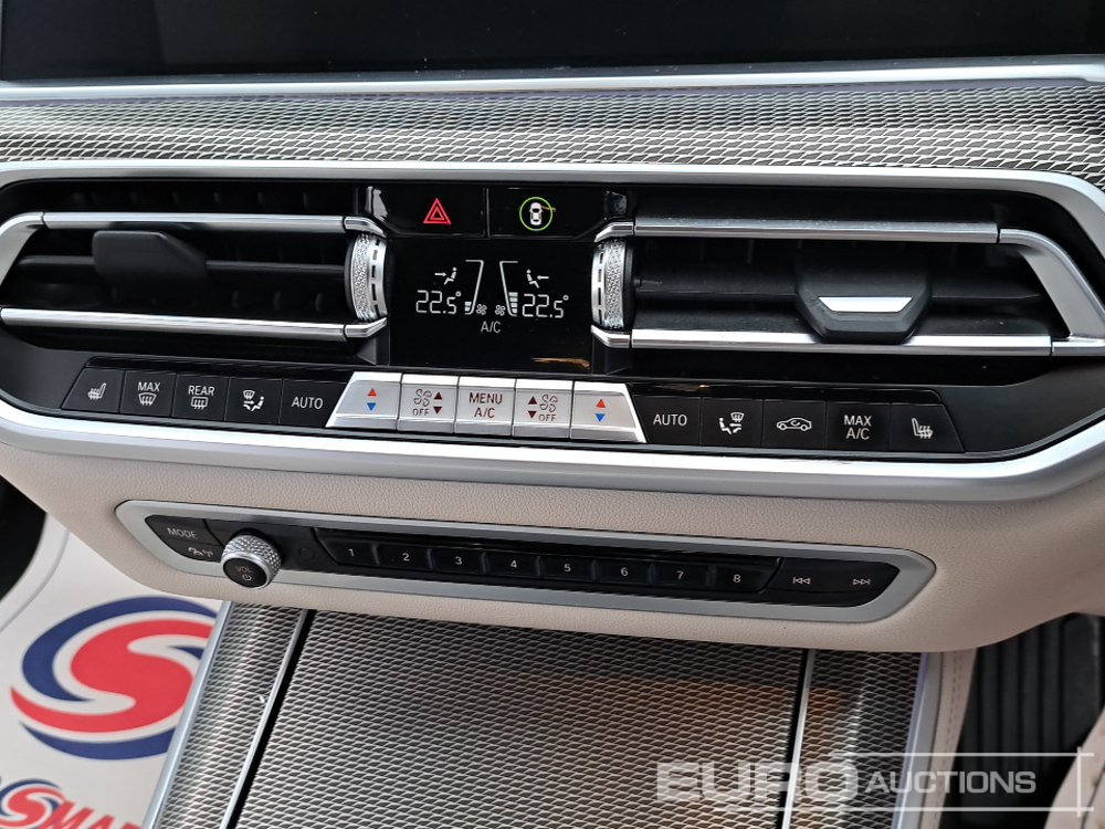 SUV 2022 BMW X5 45E M-Sport: photos 32