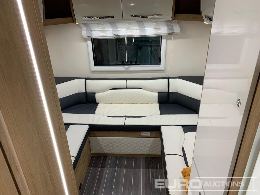 2022 Ford Roller Team Zefiro 675 - Fourgon aménagé: photos 4 2022 Ford Roller Team Zefiro 675 - Fourgon aménagé: photos 4