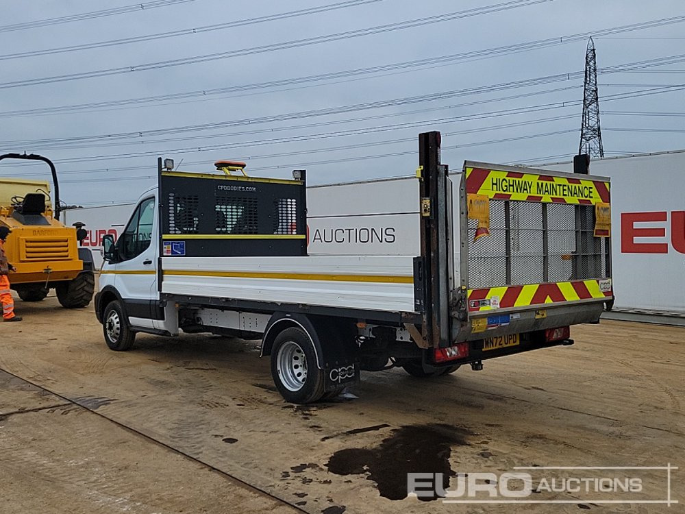 2022 Ford Transit 350 - Fourgon plateau: photos 3 2022 Ford Transit 350 - Fourgon plateau: photos 3