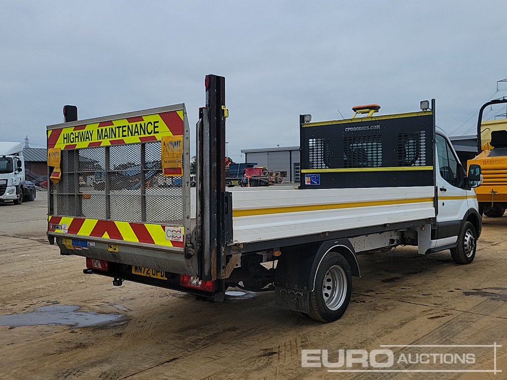 2022 Ford Transit 350 - Fourgon plateau: photos 5 2022 Ford Transit 350 - Fourgon plateau: photos 5