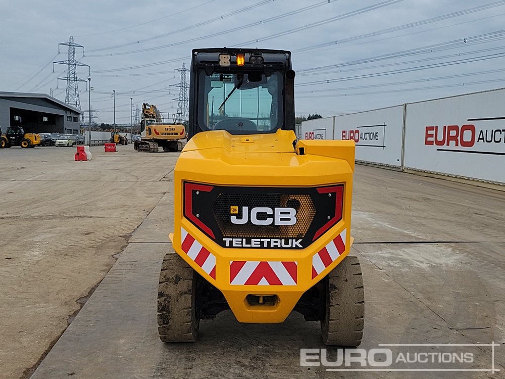 2022 JCB TLT35D 4X4 - Chariot télescopique: photos 4 2022 JCB TLT35D 4X4 - Chariot télescopique: photos 4