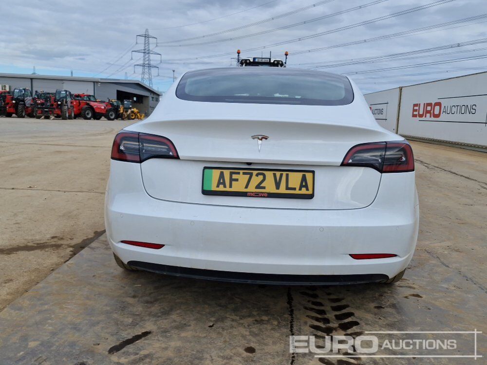 2022 Tesla Model 3 - Voiture: photos 4 2022 Tesla Model 3 - Voiture: photos 4