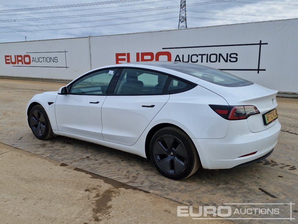 2022 Tesla Model 3 - Voiture: photos 3 2022 Tesla Model 3 - Voiture: photos 3