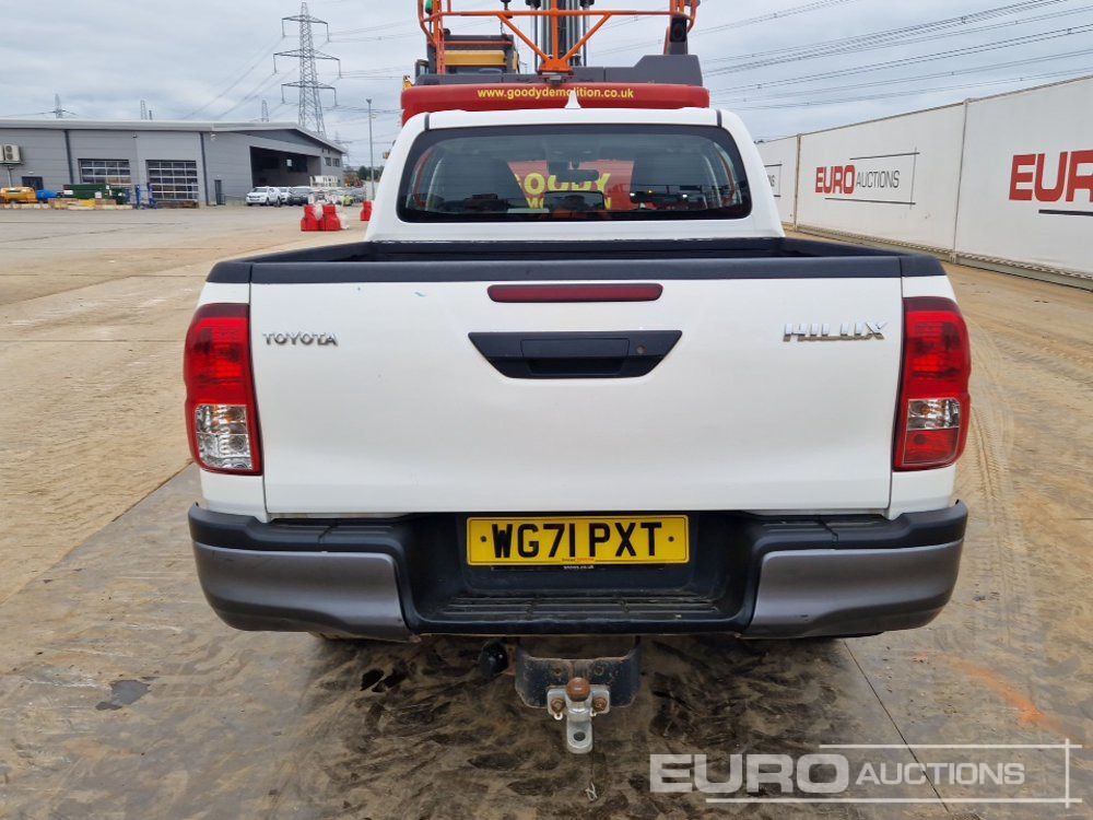 2022 Toyota Hilux - Pick-up: photos 4 2022 Toyota Hilux - Pick-up: photos 4