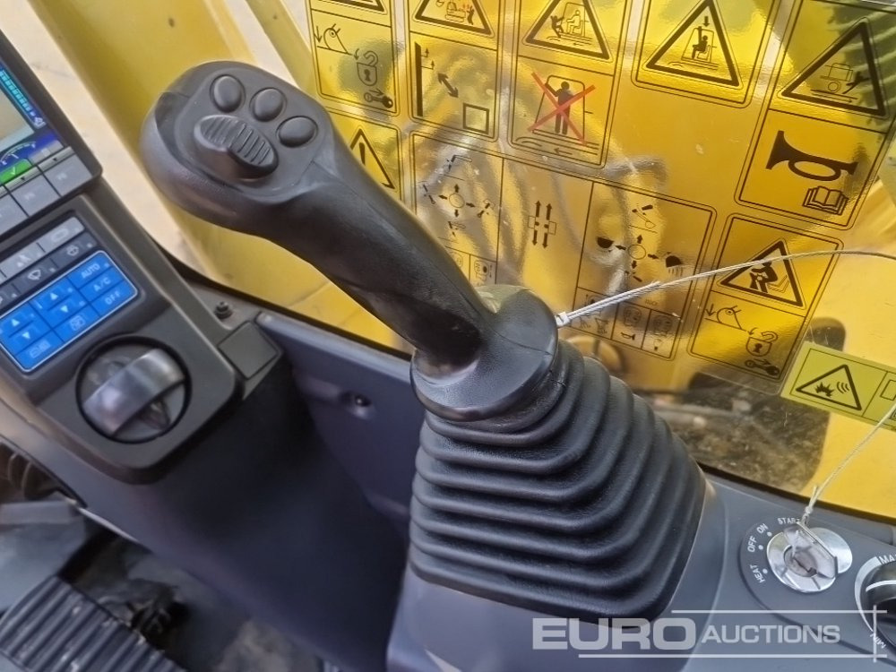 Pelle sur chenille 2023 Komatsu PC210LC-11E0: photos 47 Pelle sur chenille 2023 Komatsu PC210LC-11E0: photos 47