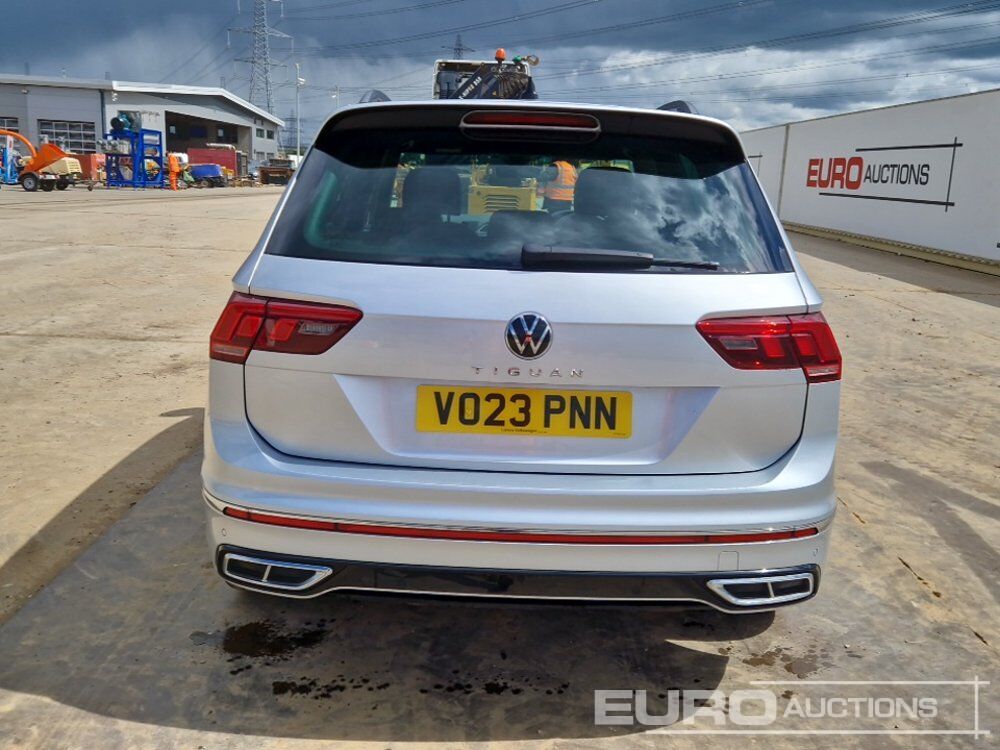 2023 Volkswagen Tiguan R-Line - SUV: photos 4 2023 Volkswagen Tiguan R-Line - SUV: photos 4