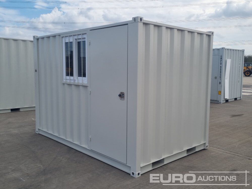 2026 11' x 7' Container, Side Door, End Door, Window (Cannot Be Reconsigned) - Conteneur maritime: photos 1 2026 11' x 7' Container, Side Door, End Door, Window (Cannot Be Reconsigned) - Conteneur maritime: photos 1