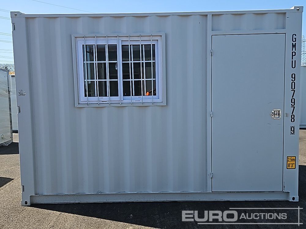 2026 12' x 7' Container, Side Door, End Door, Window (Cannot Be Rconsigned) - Conteneur maritime: photos 2 2026 12' x 7' Container, Side Door, End Door, Window (Cannot Be Rconsigned) - Conteneur maritime: photos 2