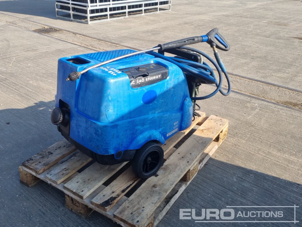 250 Volt Pressure Washer - Nettoyeur haute pression: photos 1 250 Volt Pressure Washer - Nettoyeur haute pression: photos 1