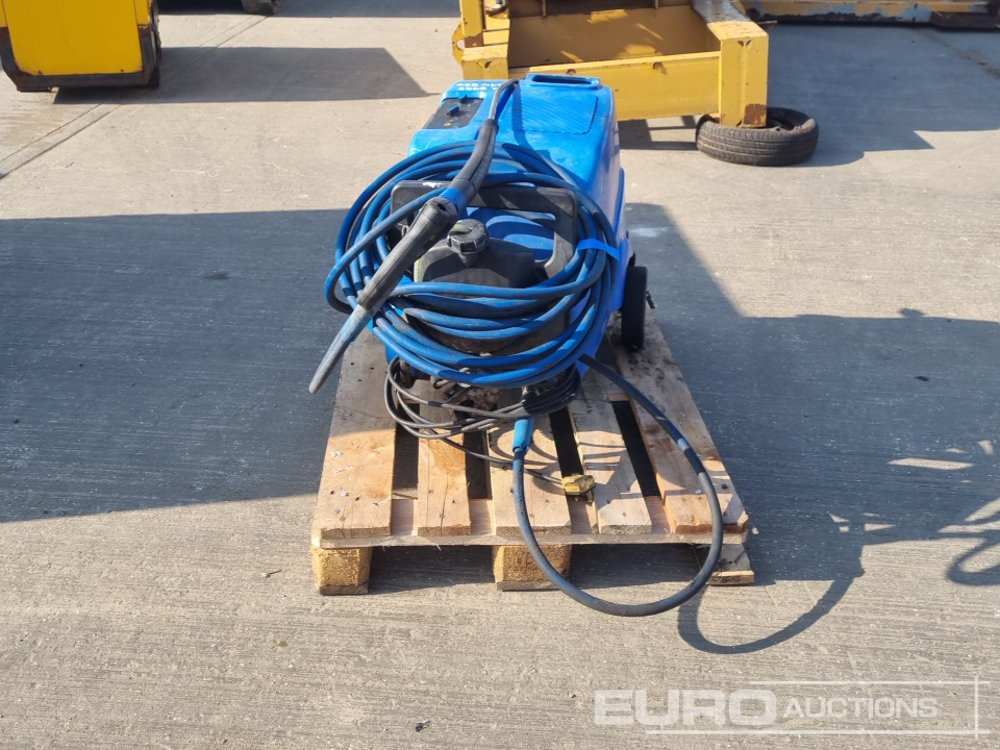 250 Volt Pressure Washer - Nettoyeur haute pression: photos 4 250 Volt Pressure Washer - Nettoyeur haute pression: photos 4