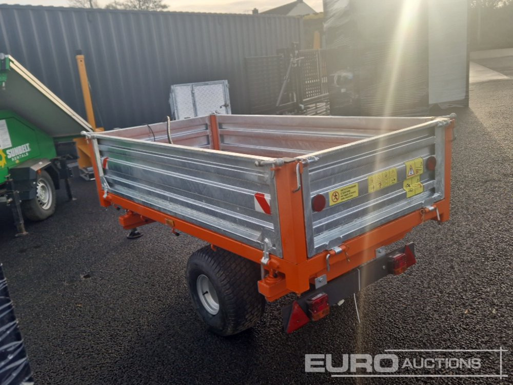 3 x Way Tipping Trailer to suit Compact Tractor - Remorque porte engin: photos 2 3 x Way Tipping Trailer to suit Compact Tractor - Remorque porte engin: photos 2
