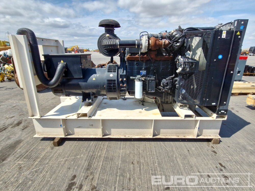 300kVA Generator, Perkins Engine - Groupe électrogène: photos 2 300kVA Generator, Perkins Engine - Groupe électrogène: photos 2
