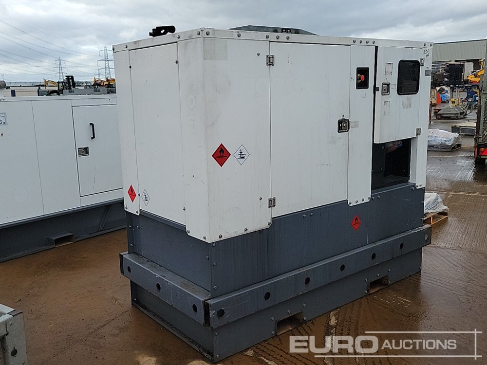 30kVA Generator, John Deere Engine - Groupe électrogène: photos 1 30kVA Generator, John Deere Engine - Groupe électrogène: photos 1