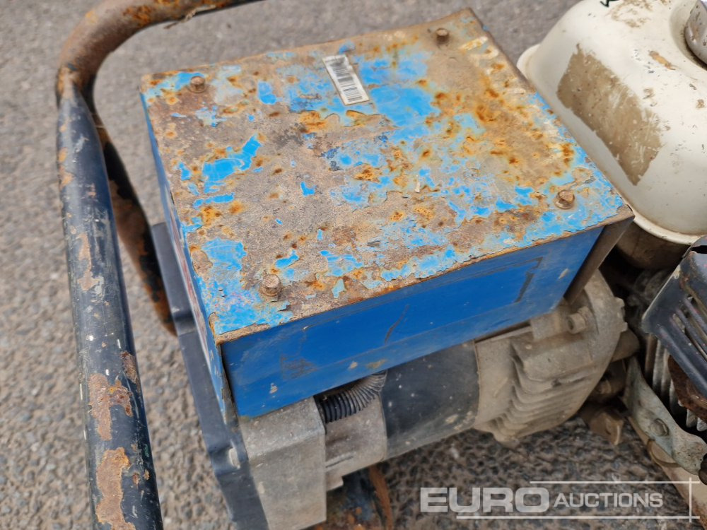 3Kva Petrol Generator, Honda Engine - Groupe électrogène: photos 5 3Kva Petrol Generator, Honda Engine - Groupe électrogène: photos 5