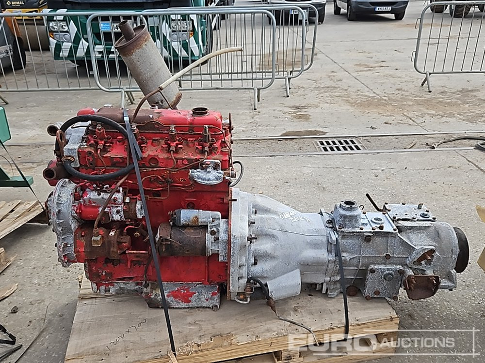4 Cylinder Engine, Gearbox - Moteur: photos 2 4 Cylinder Engine, Gearbox - Moteur: photos 2