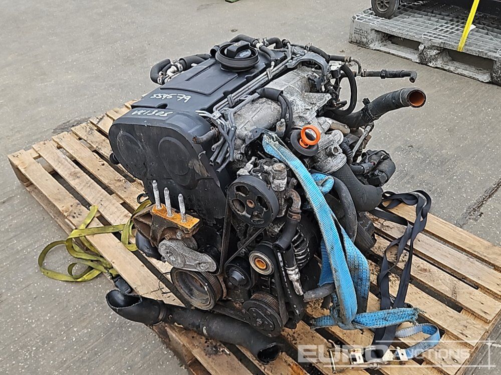 4 Cylinder Engine - Moteur: photos 1 4 Cylinder Engine - Moteur: photos 1