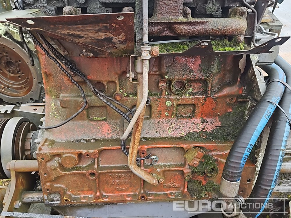 Moteur 4 Cylinder Engine: photos 13