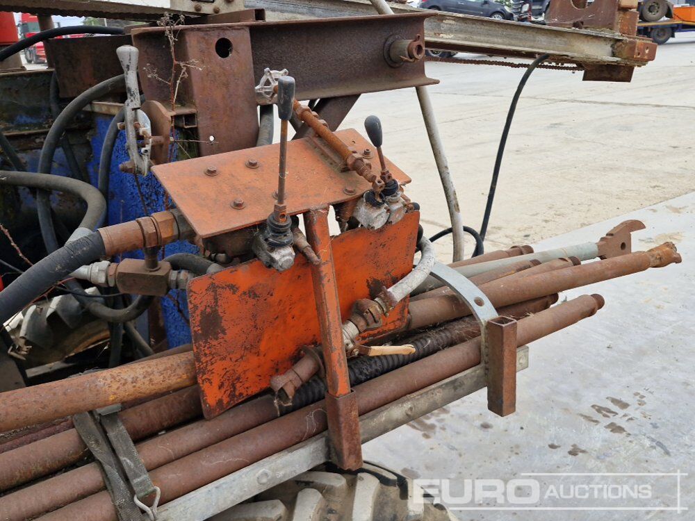 Foreuse 4WD Mole DD2 Drilling Rig: photos 24 Foreuse 4WD Mole DD2 Drilling Rig: photos 24