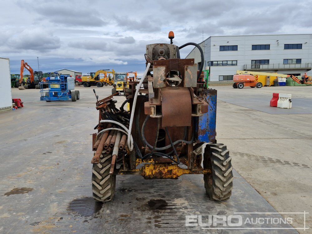 Foreuse 4WD Mole DD2 Drilling Rig: photos 8 Foreuse 4WD Mole DD2 Drilling Rig: photos 8