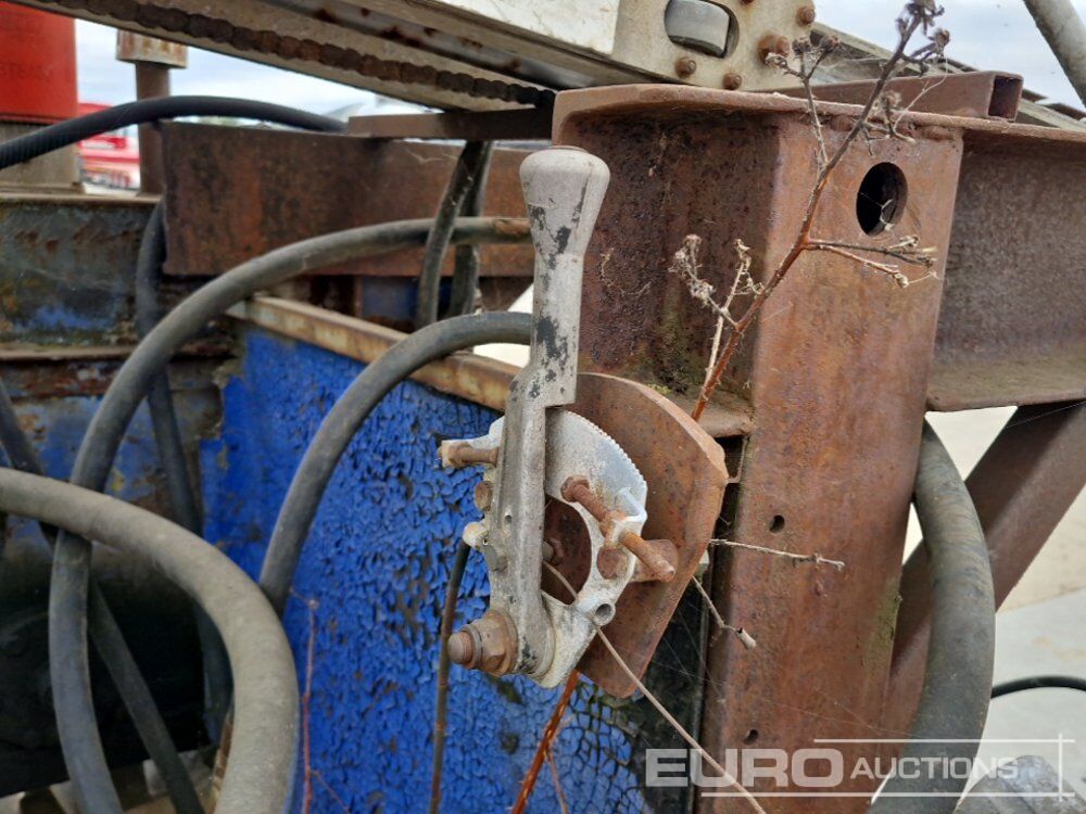 Foreuse 4WD Mole DD2 Drilling Rig: photos 25 Foreuse 4WD Mole DD2 Drilling Rig: photos 25