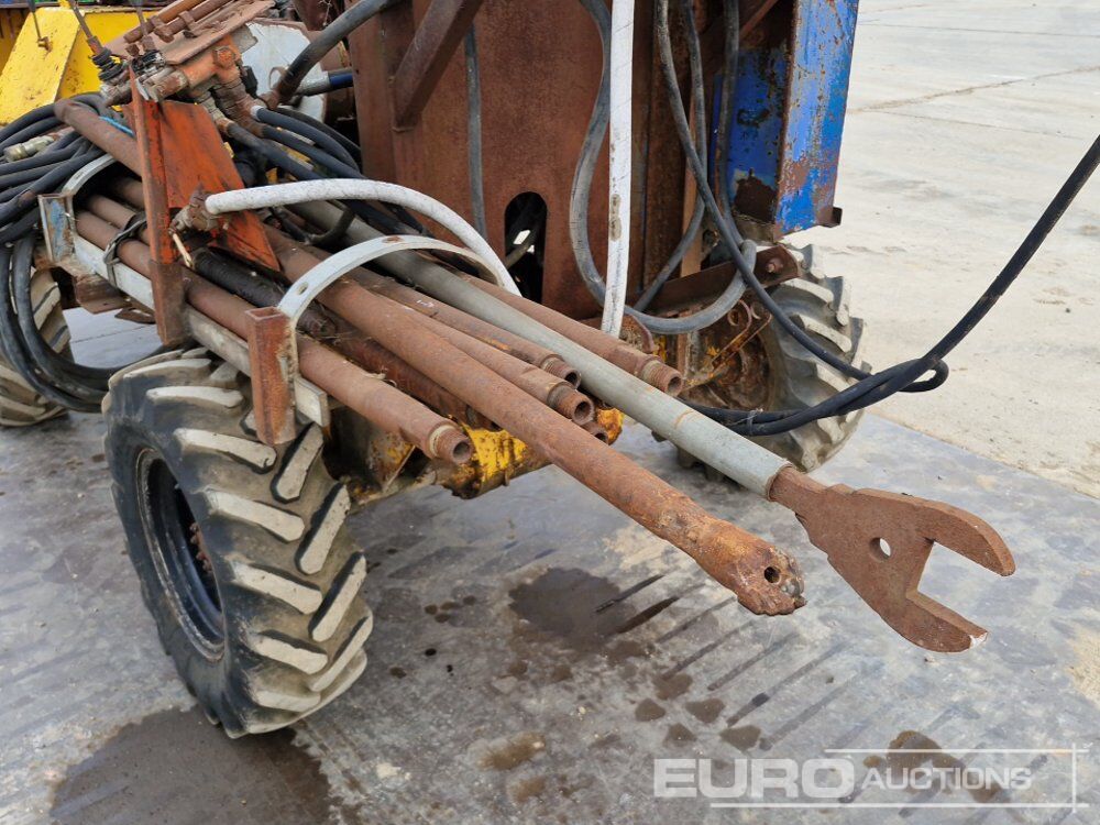Foreuse 4WD Mole DD2 Drilling Rig: photos 26 Foreuse 4WD Mole DD2 Drilling Rig: photos 26