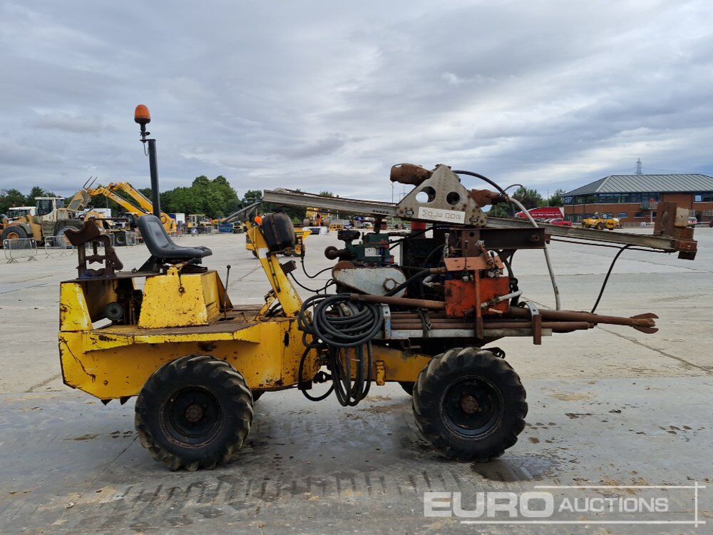 Foreuse 4WD Mole DD2 Drilling Rig: photos 6 Foreuse 4WD Mole DD2 Drilling Rig: photos 6